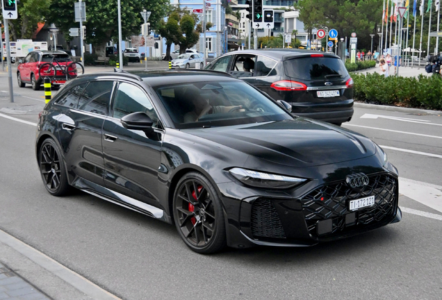 Audi RS5 Avant B10