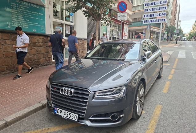 Audi S8 D4 Plus