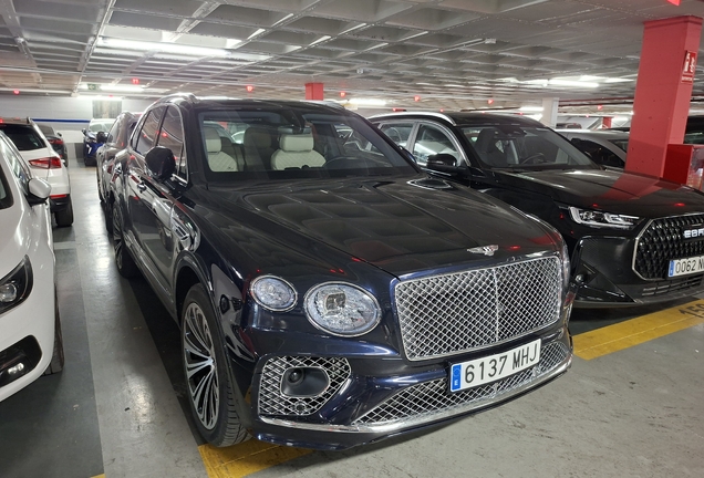Bentley Bentayga Azure 2024