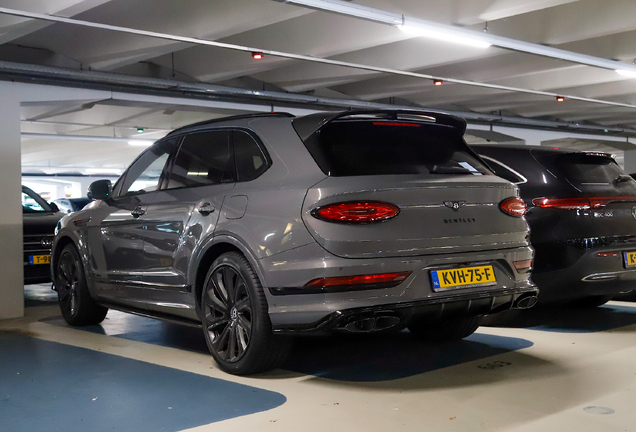 Bentley Bentayga Hybrid Azure 2024