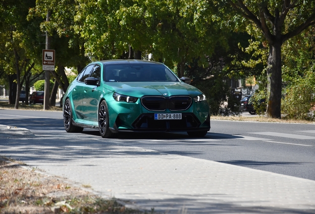 BMW M5 G90
