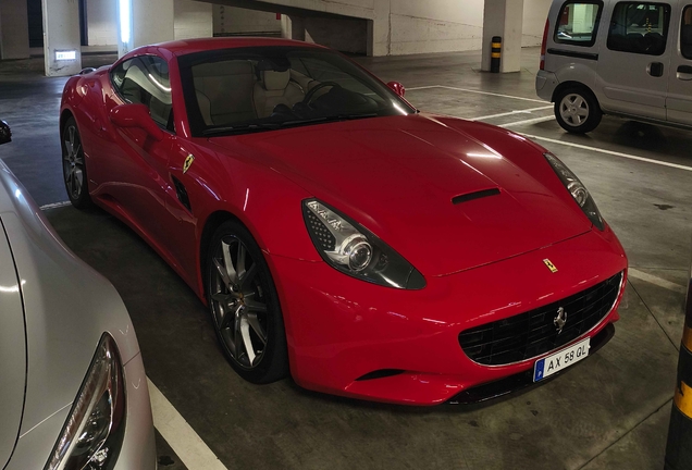Ferrari California