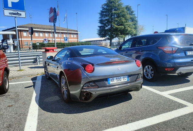 Ferrari California