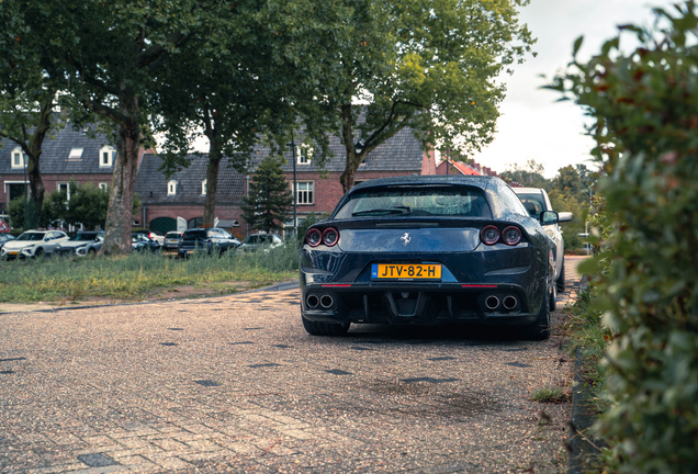 Ferrari GTC4Lusso