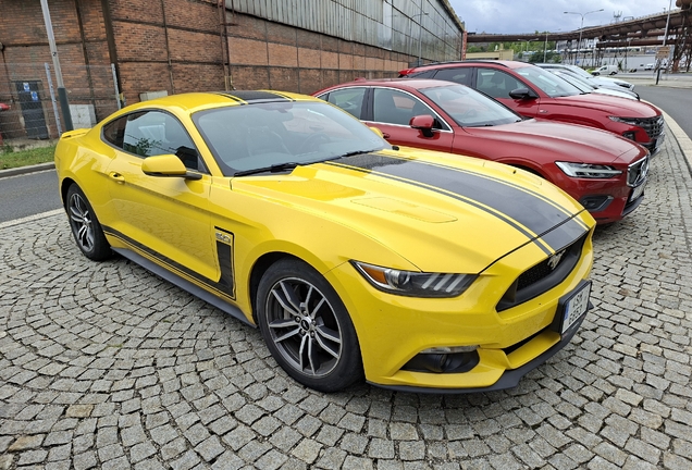 Ford Mustang GT 2015