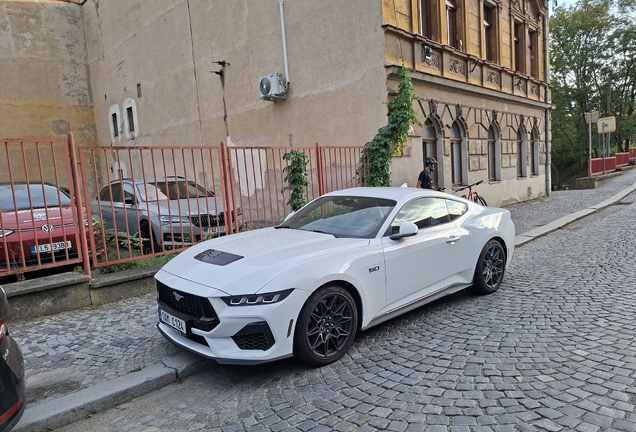 Ford Mustang GT 2024