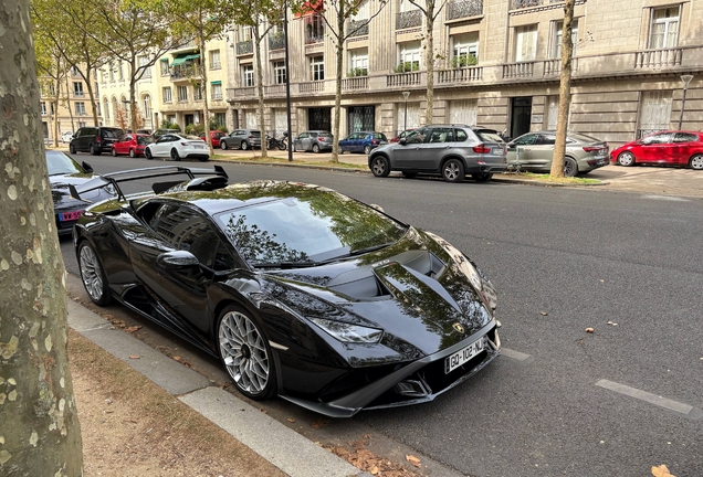Lamborghini Huracán LP640-2 STO