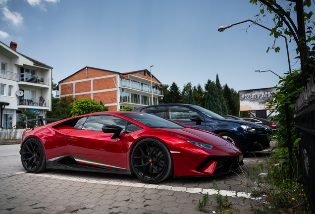 Lamborghini Huracán LP640-4 Performante