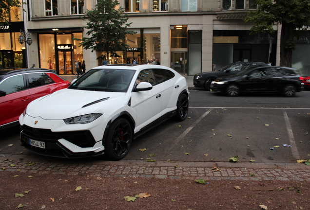 Lamborghini Urus Performante
