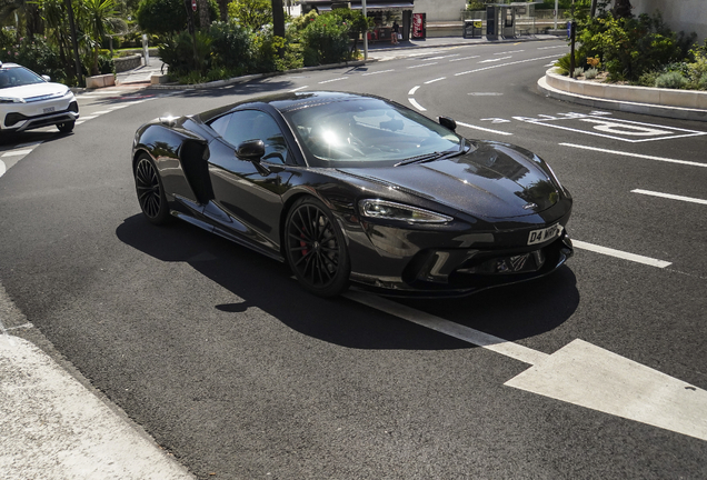 McLaren GT