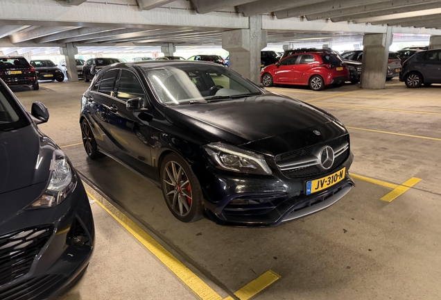 Mercedes-AMG A 45 W176 2015