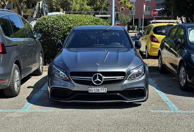 Mercedes-AMG C 63 S W205