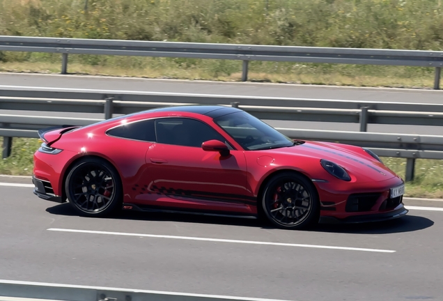 Porsche 992 Carrera 4 GTS MkI