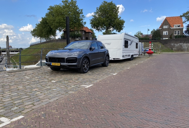 Porsche 9YA Cayenne GTS MkI