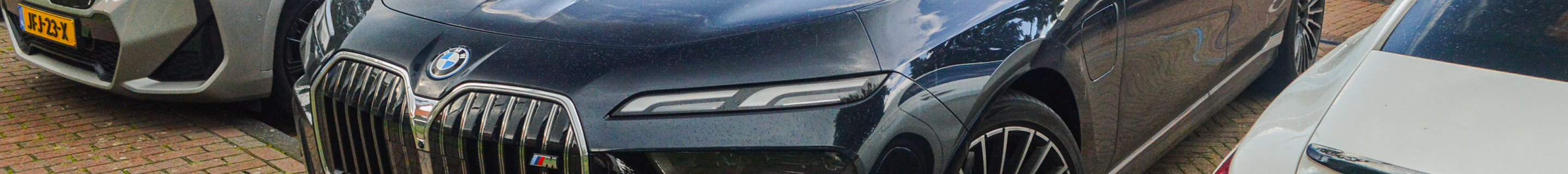 BMW M760e xDrive