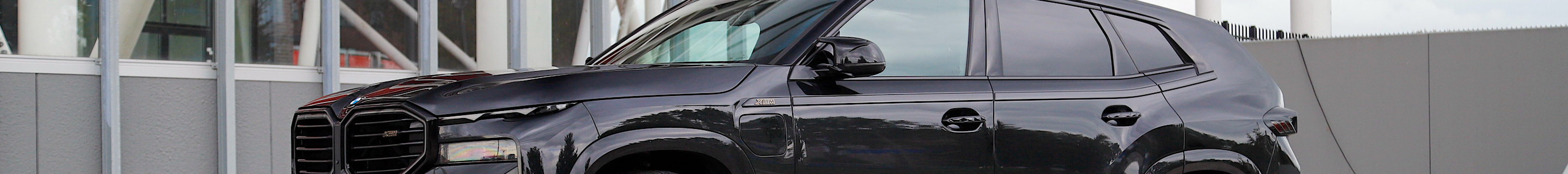 BMW XM G09