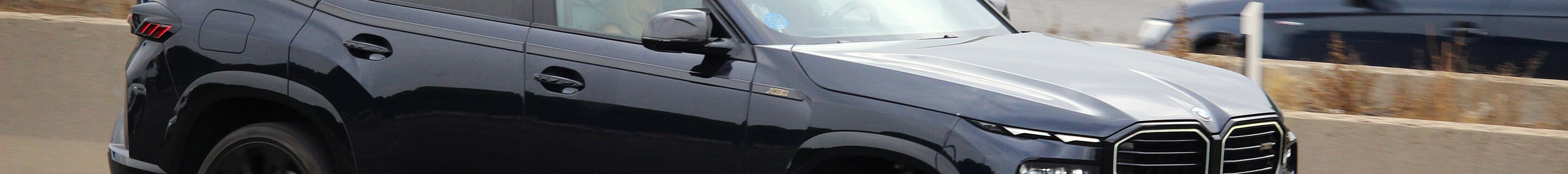 BMW XM G09