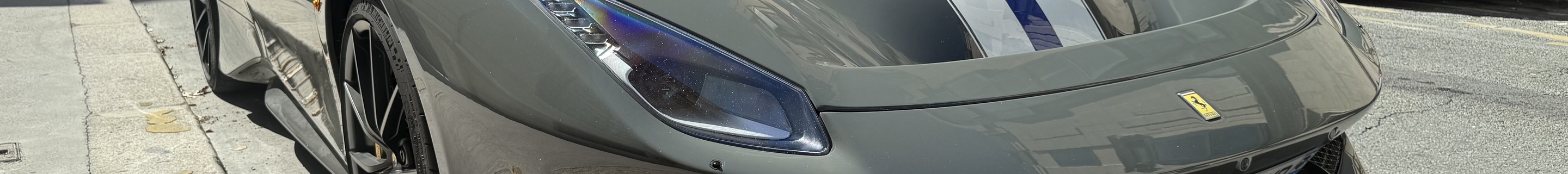 Ferrari 488 Pista