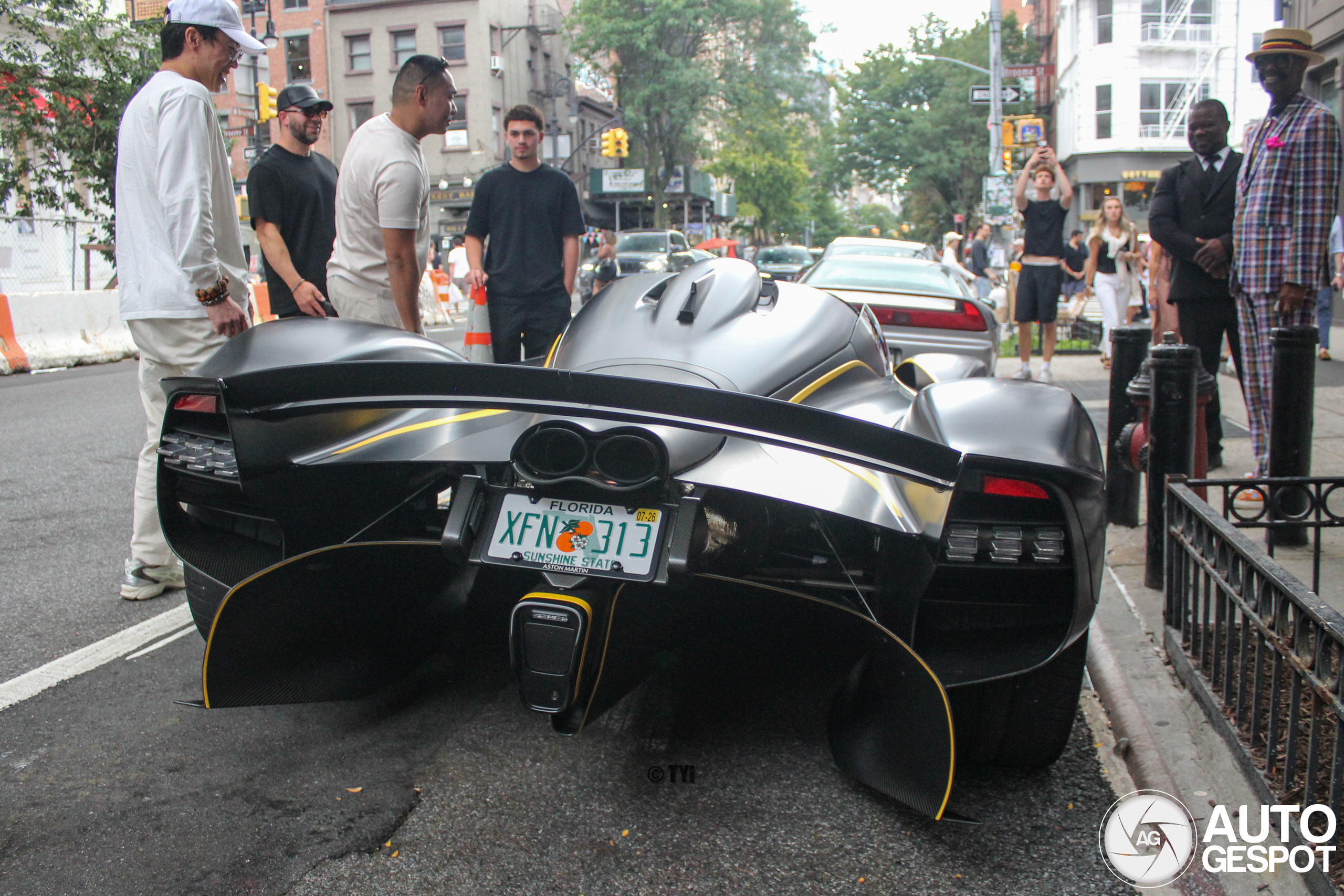 Hypercar tussen de taxi’s: Valkyrie Spider gespot in New York