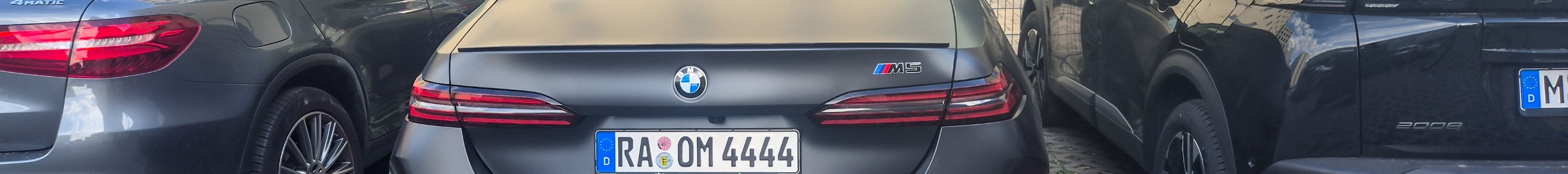BMW M5 G90