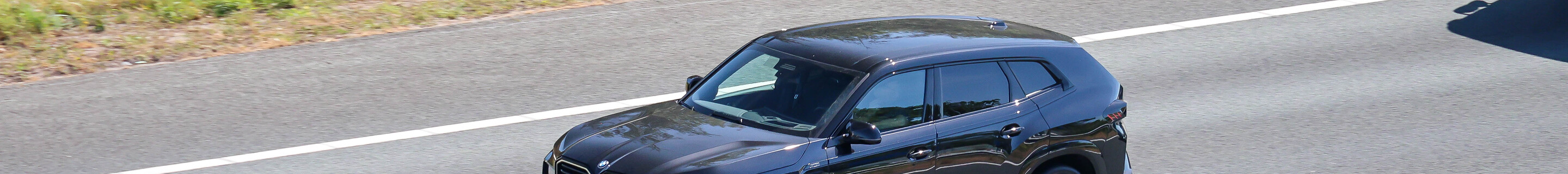BMW XM G09