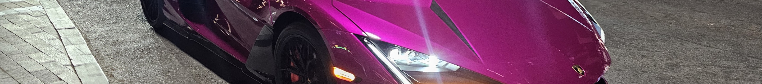 Lamborghini Revuelto