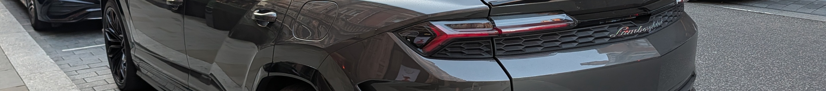 Lamborghini Urus SE
