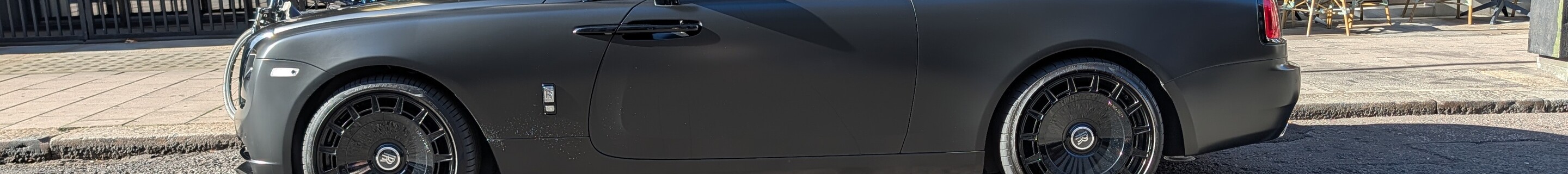 Rolls-Royce Dawn Black Badge