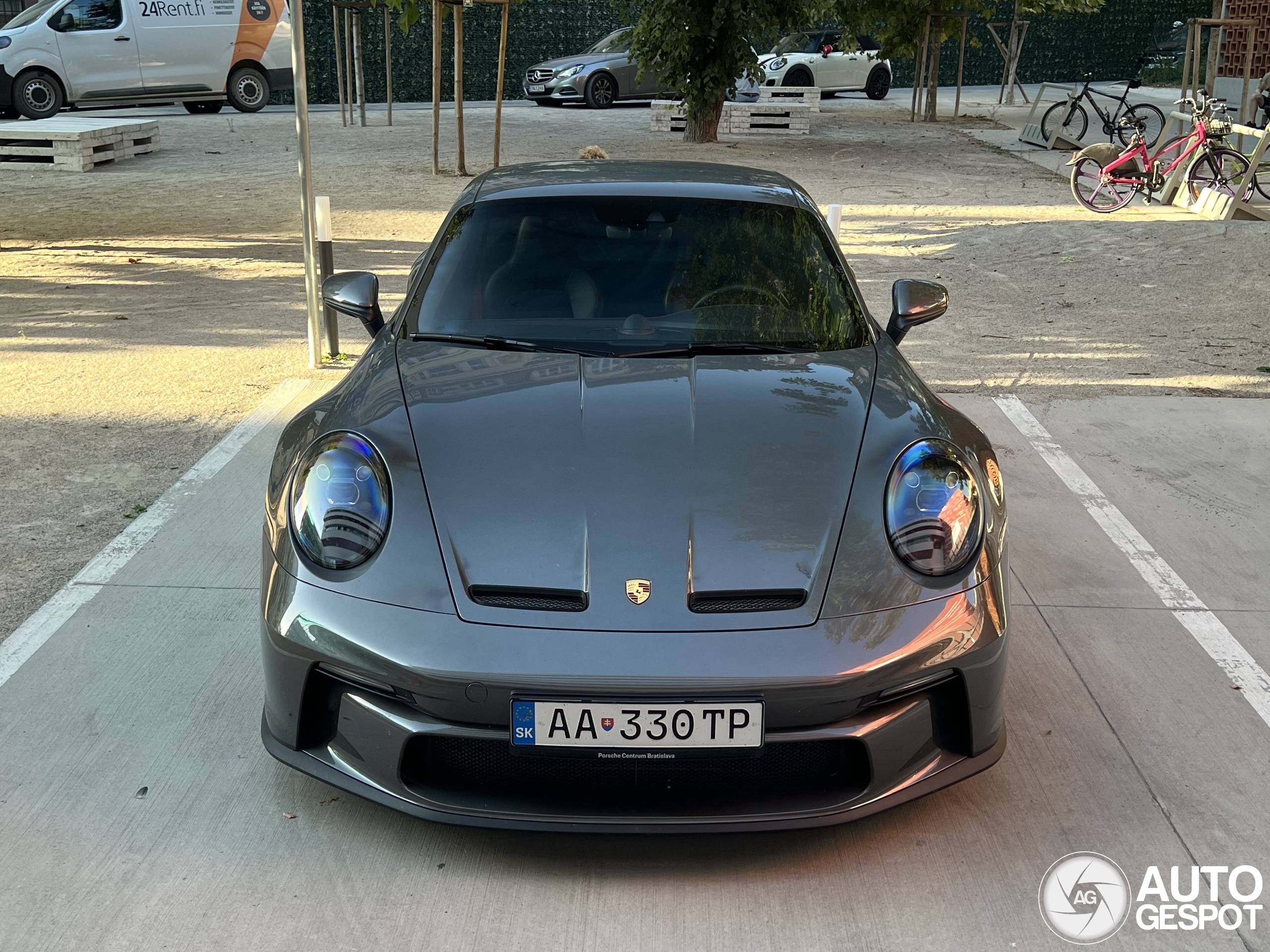 Porsche 992 GT3 Touring MkI