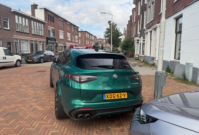 Alfa Romeo Stelvio Quadrifoglio 2023