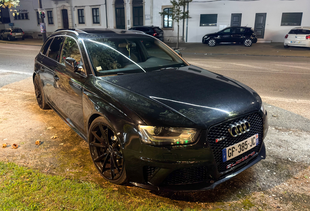Audi RS4 Avant B8
