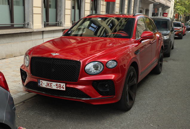 Bentley Bentayga Hybrid 2024
