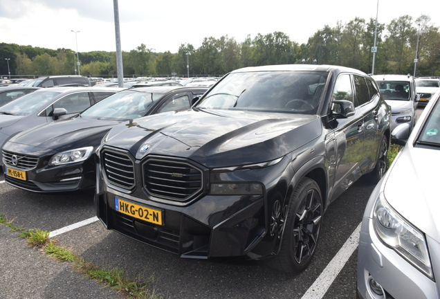 BMW XM G09