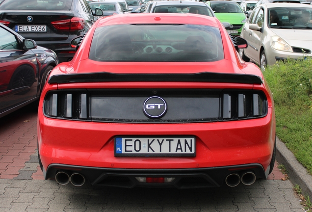 Ford Mustang GT 2015