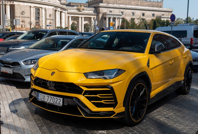 Lamborghini Urus
