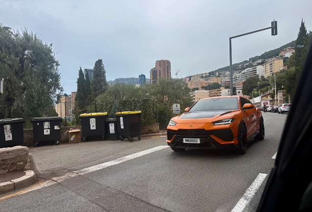 Lamborghini Urus Performante