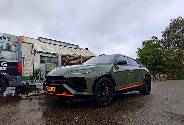 Lamborghini Urus SE