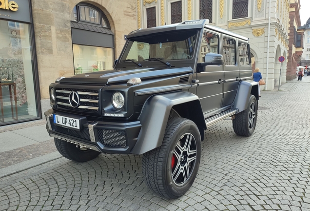 Mercedes-Benz G 500 4X4²