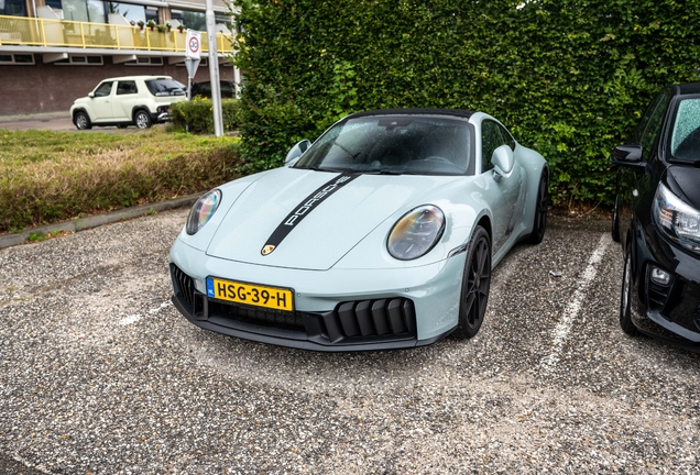 Porsche 992 Carrera 4 GTS MkII