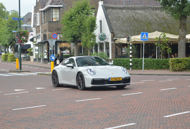 Porsche 992 Carrera 4S MkI