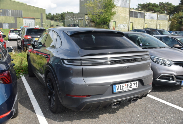 Porsche Cayenne Coupé Turbo E-Hybrid