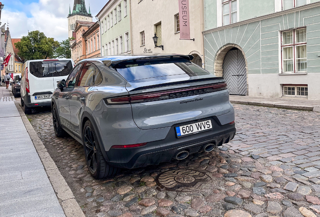 Porsche Cayenne Coupé Turbo E-Hybrid