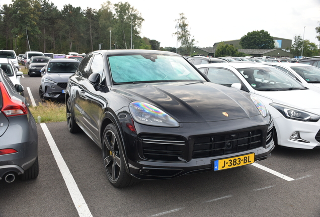 Porsche Cayenne Turbo S E-Hybrid