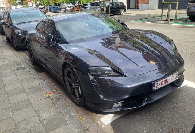 Porsche Taycan Turbo MkI