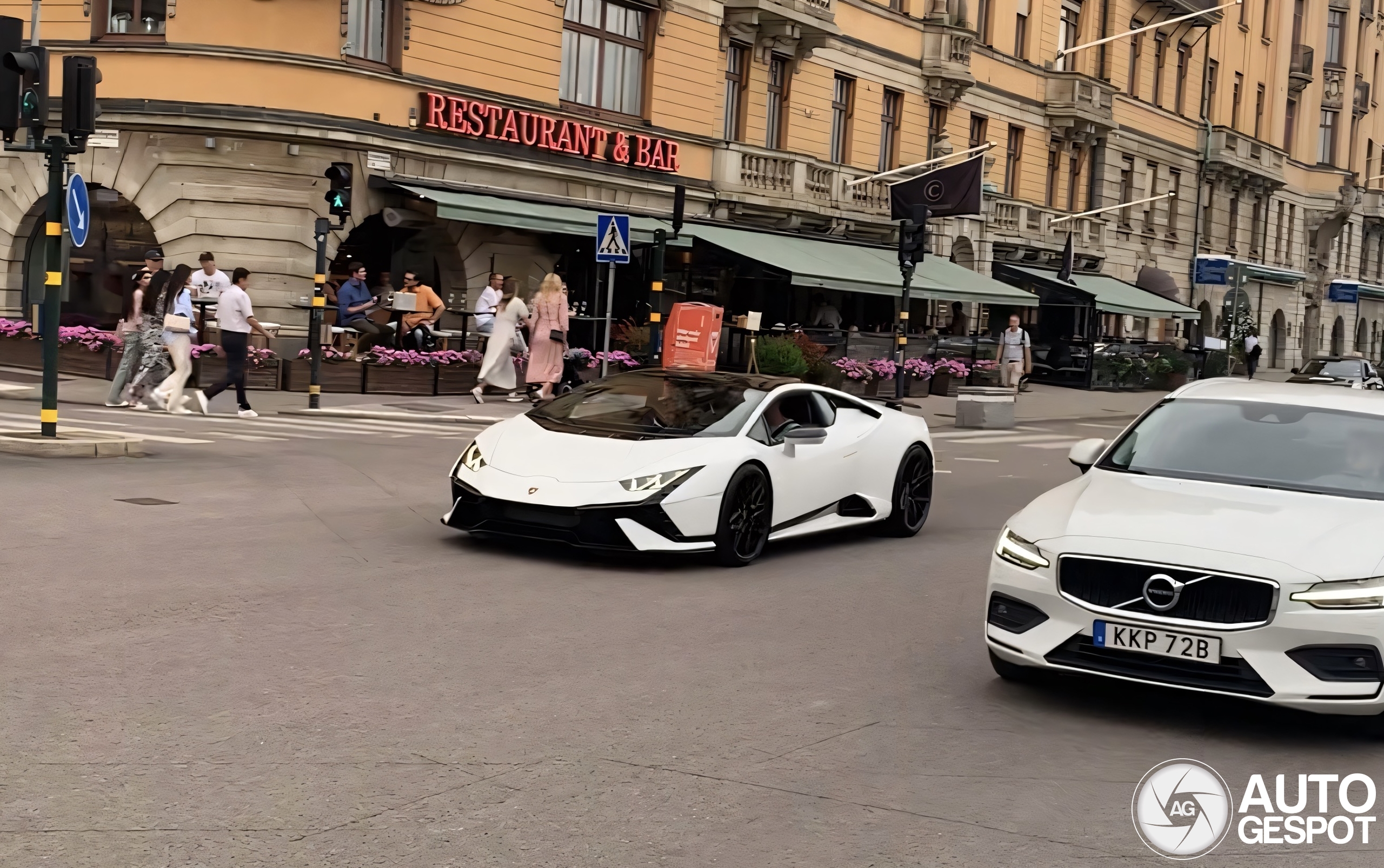 Lamborghini Huracán LP640-2 Tecnica
