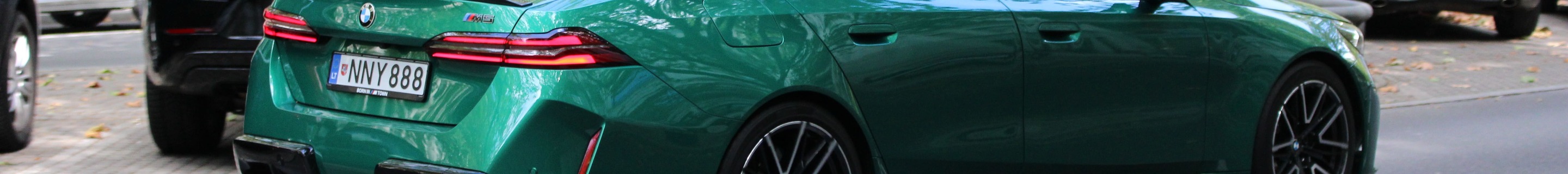BMW M5 G90