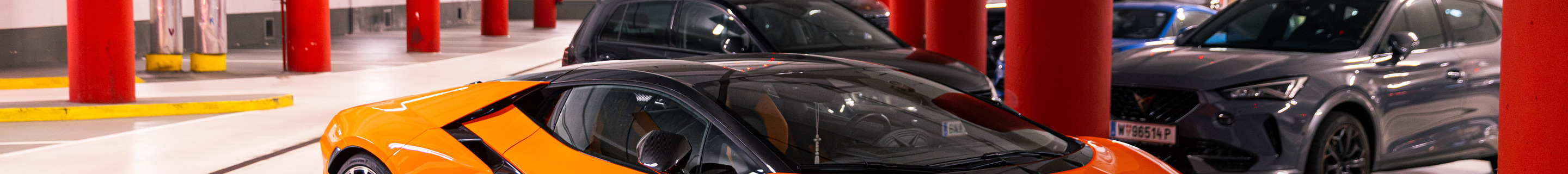 Lamborghini Revuelto