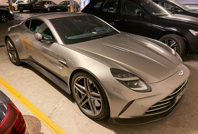 Aston Martin Vantage 2024