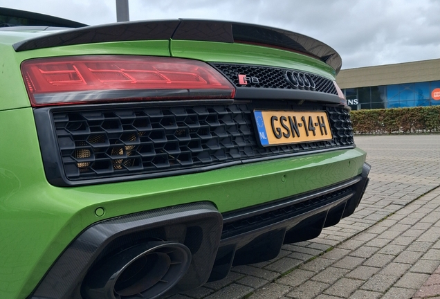 Audi R8 V10