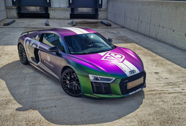 Audi R8 V10 Plus 2015